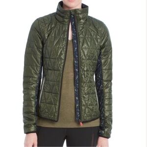 LOLE Glee Quilted Thermaglow Lite Jacket Army Green Camouflage Women’s Large EUC